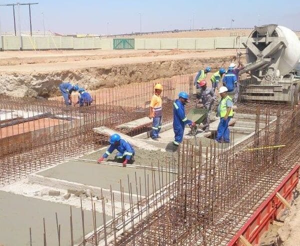 شركة مقاولات بالرياض لبناء الفلل والاستراحات بمواصفات فاخرة